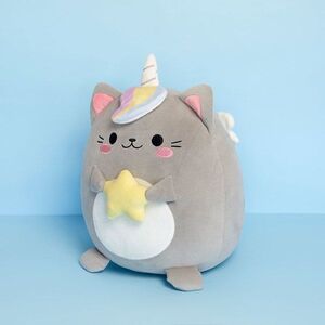 COJÍN FLUFFY KAWAII STARRY GRIS BALVI